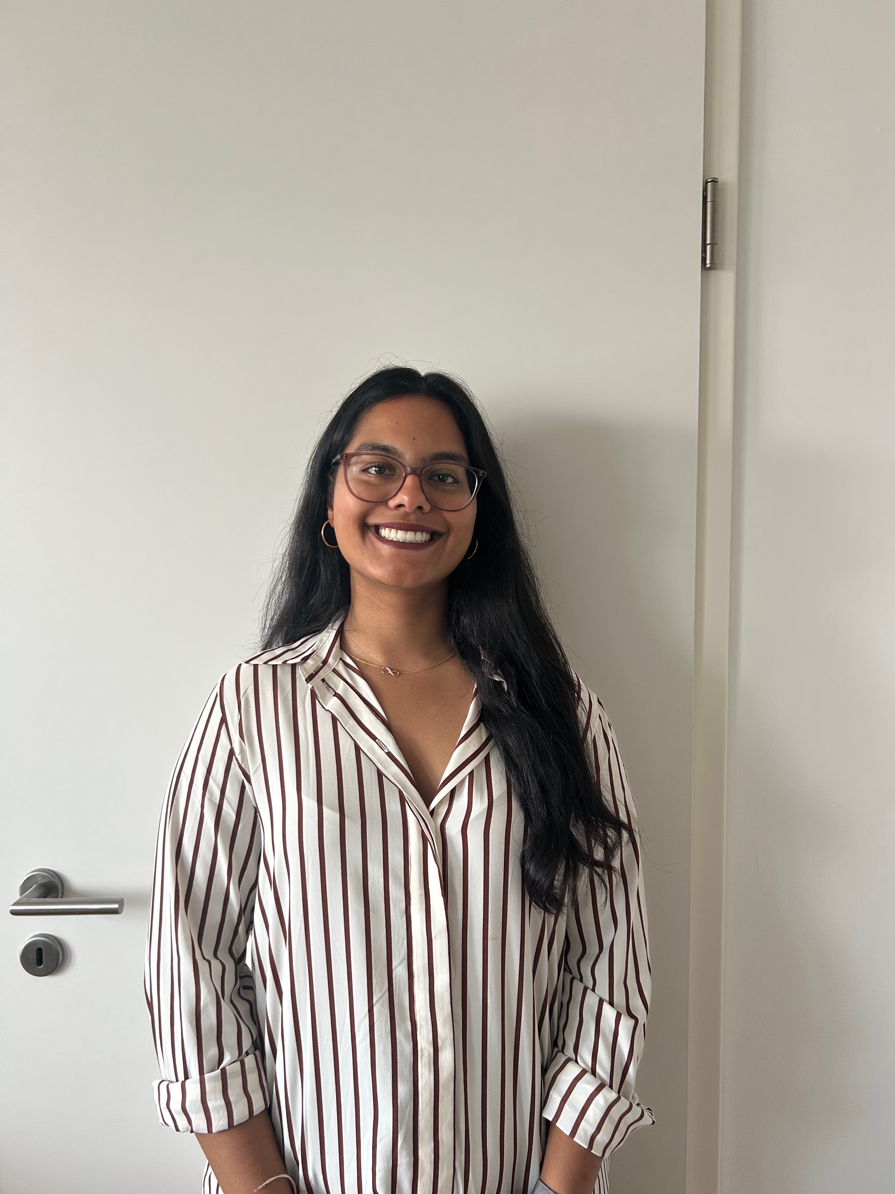 Anjali Bhimani Profile